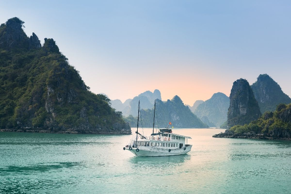 04D3N Hanoi - 6 hour boat Halong Bay Tour - photo 20